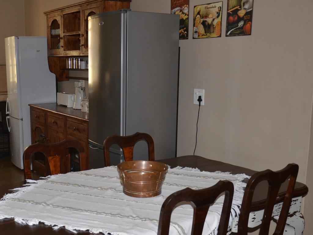 Stoep Cafe Guest House Komatipoort Szoba fotó